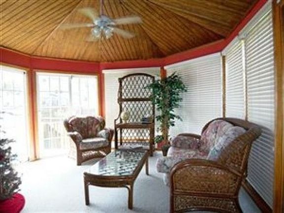 3rd image of 152 Clearwater Dr