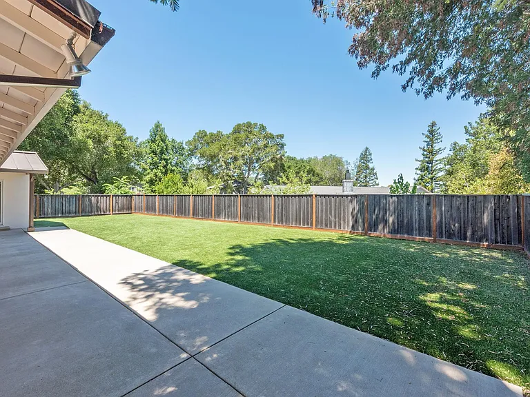 121 Cima Way — Photo 20