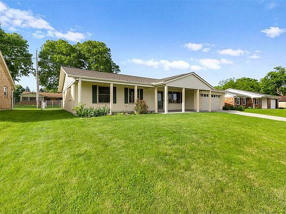 4th image of 1103 Royalton Dr