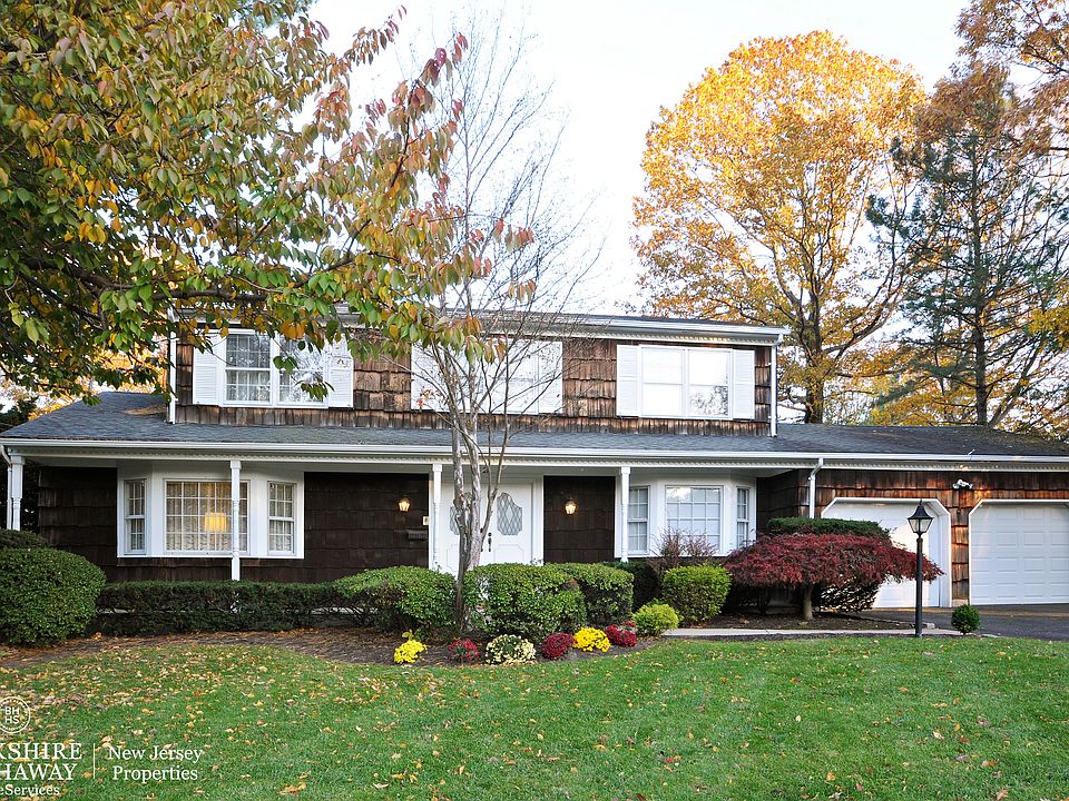1st image of 21 Powell Dr