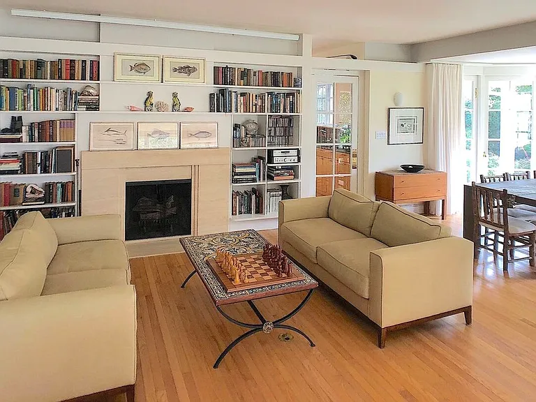 100 Egypt Ln — Photo 6