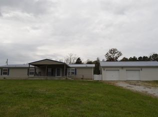 689 Cutacross Rd, Winchester, OH 45697