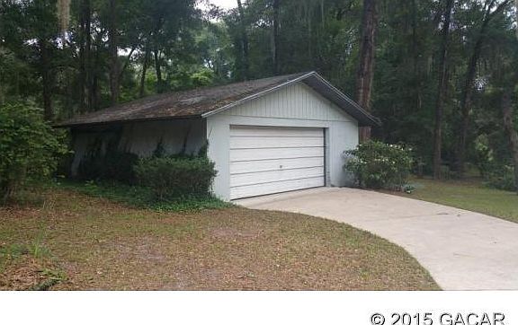 2nd image of 107 Lake Annie Ln