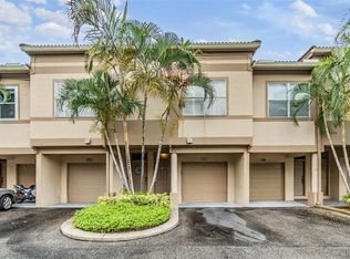 820 Normandy Trace Rd, Tampa, FL 33602