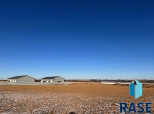 1916 N Walnut Ave, Brandon, SD 57005