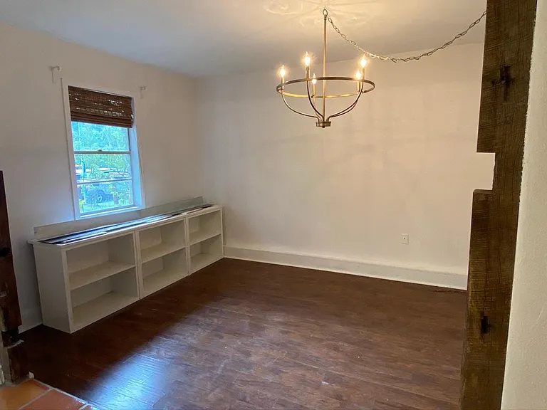 1013 Nile St — Photo 10