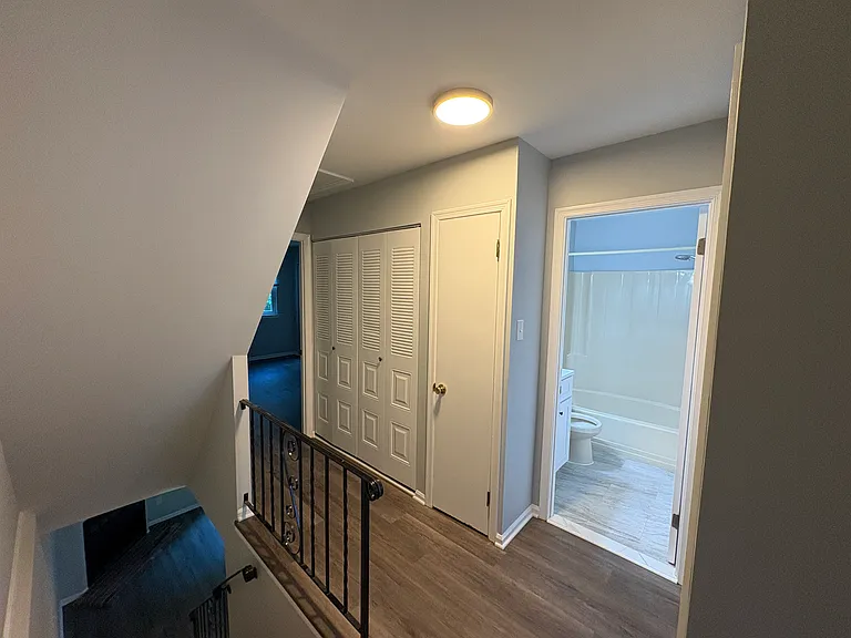 2510 Pond View Dr — Photo 7