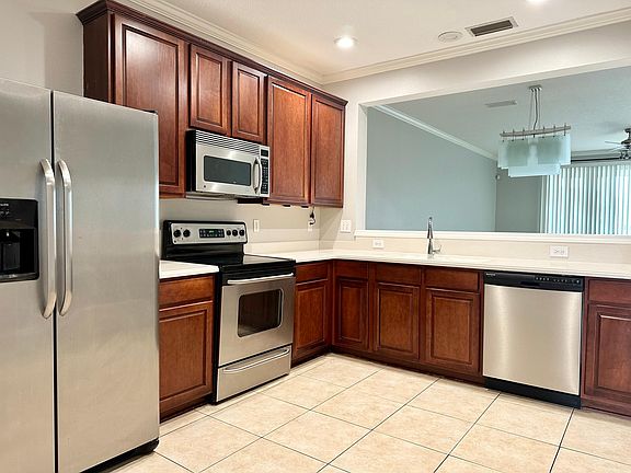 4th image of 11418 Campfield Cir