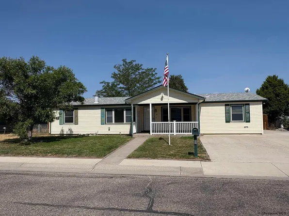 33 Antelope Dr, Wheatland, WY 82201