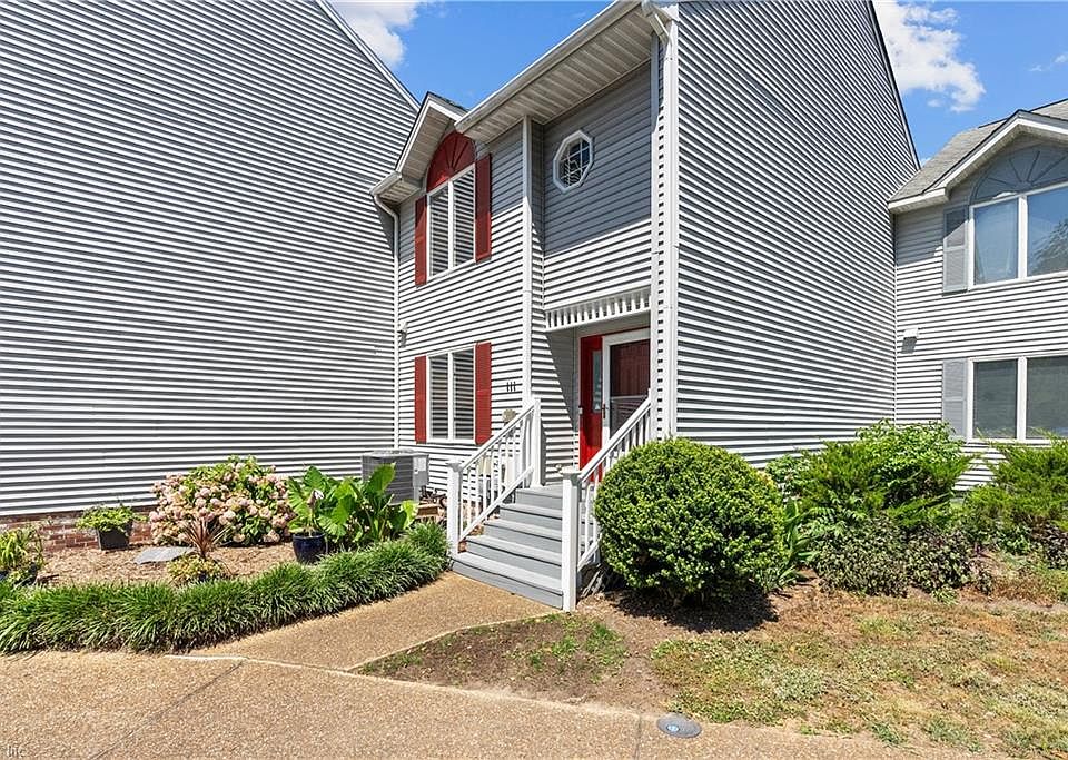 111 Scotts Point Hampton VA Zillow
