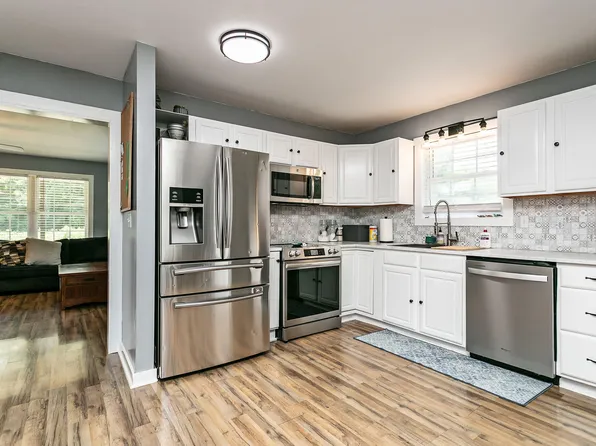 789 Old Mitchellsburg Rd, Parksville, KY 40464