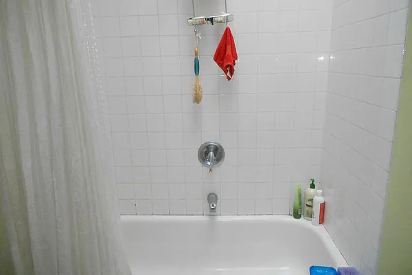 Rented by Corcoran | media 13