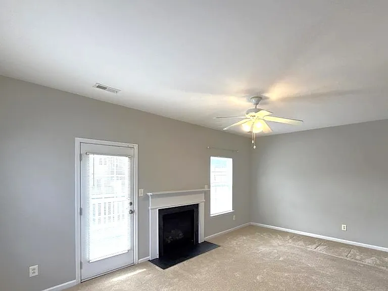 7023 Brighton Park Dr — Photo 2