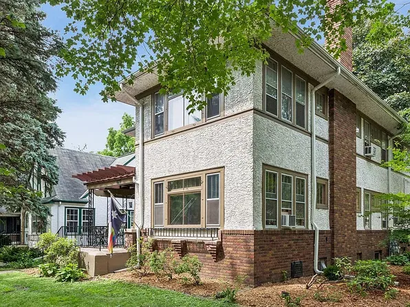627 Lexington Pkwy N, Saint Paul, MN 55104