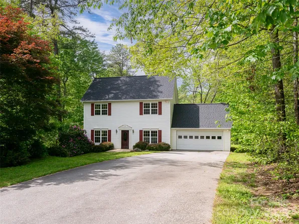 34 Friendly Way, Asheville, NC 28806