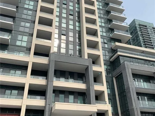 4085 Parkside Village Dr, Mississauga, ON