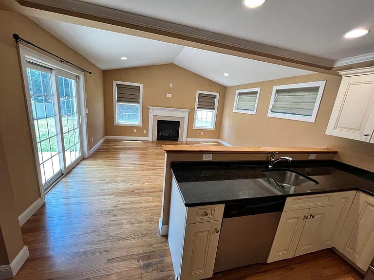 302 High St — Photo 14