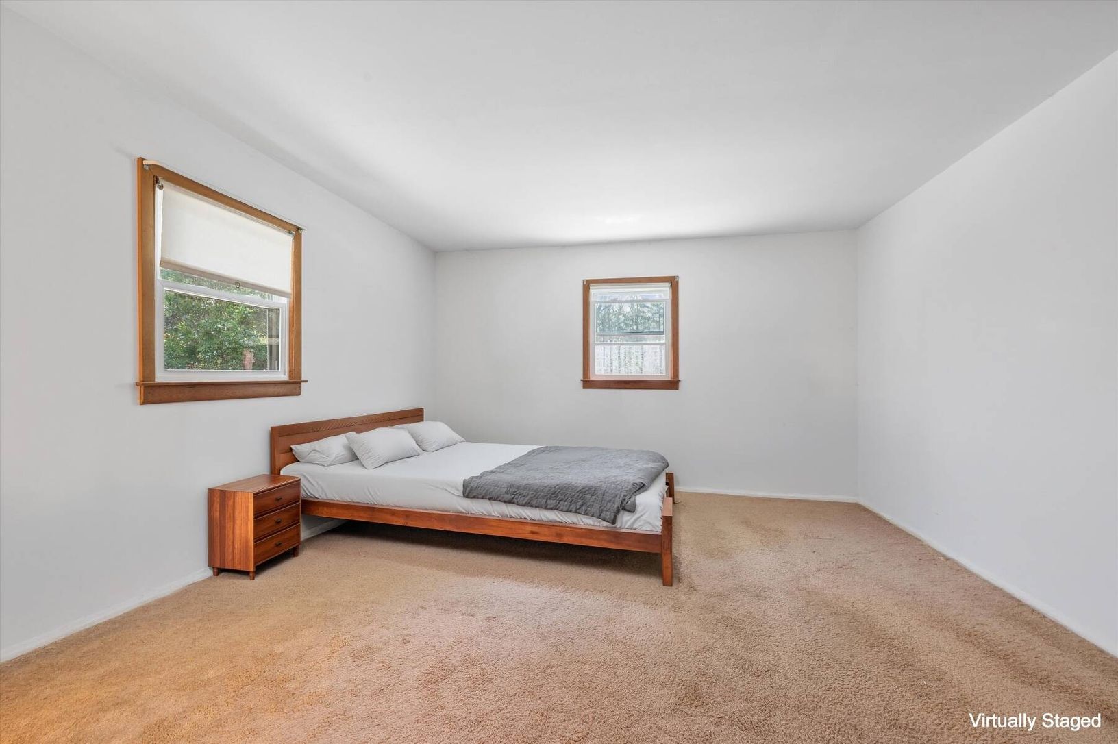  Spacious Bedroom