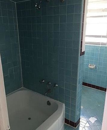 3rd image of 1040 Jefferson Ave APT 3