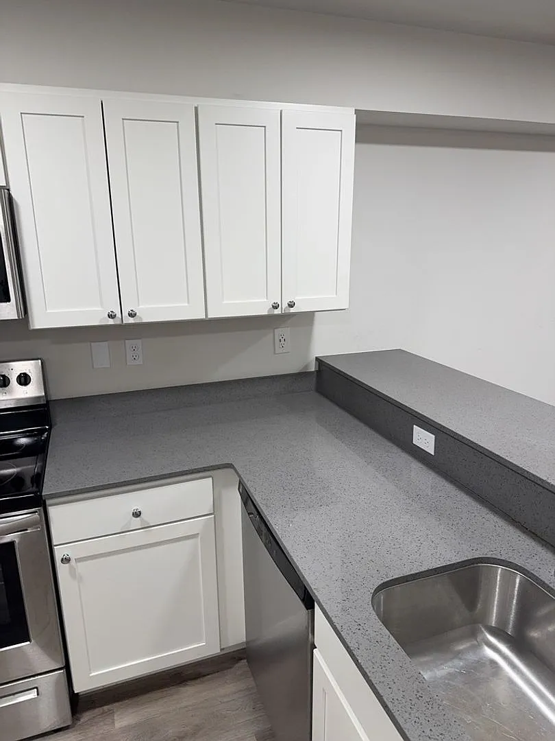 Harbor Station Apartments — Photo 3