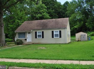 2025 Pimmit Dr, Falls Church, VA 22043