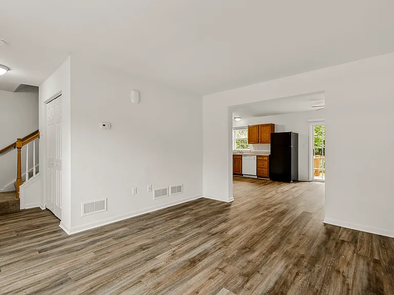Mill Creek Manor — Photo 20