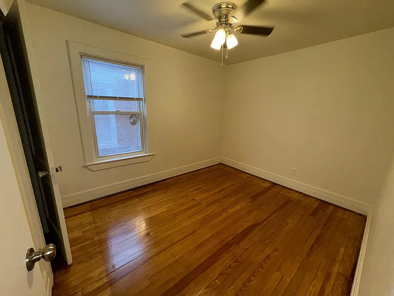 40 Fairview Ave — Photo 8