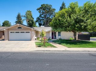 87 Burgan Ave, Clovis, CA 93611