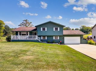 1000 Forest Hills Rd, Heath, OH 43056