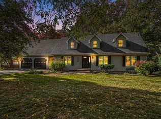 2944 N Strawberry Ln, La Porte, IN 46350