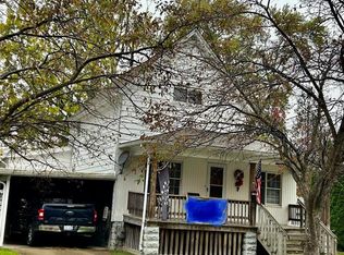 1815 11th Ave, Port Huron, MI