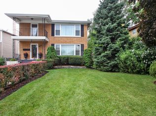 830 N Northwest Hwy, Park Ridge, IL 60068