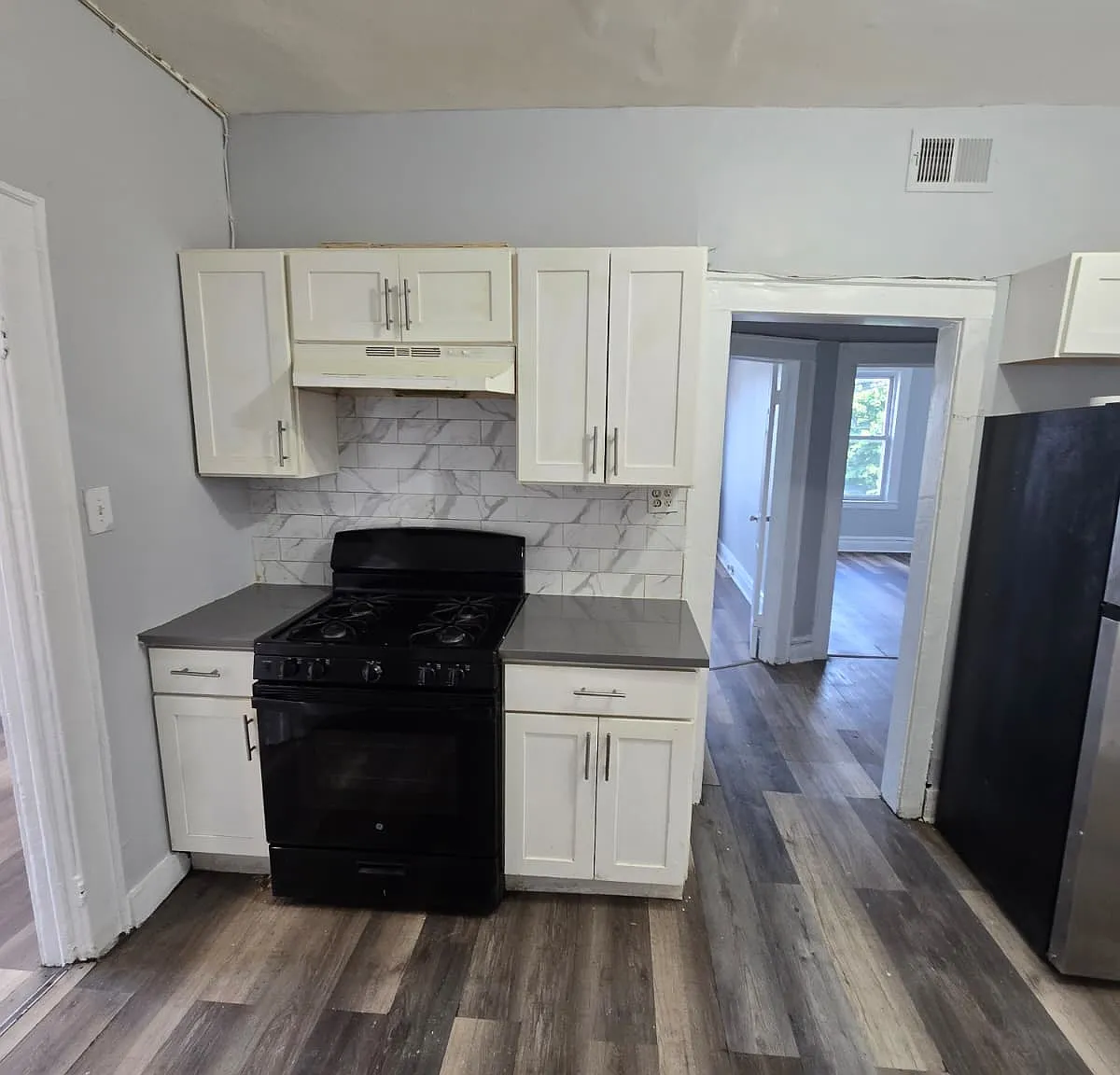 158 Maple Ave — Photo 4