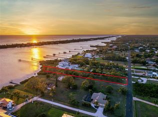 Bayshore Dr #917, Englewood, FL 34223