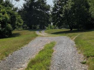 1189 Tallow Hill Rd, Chambersburg, PA 17202