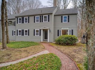 23 Wethersfield Dr, Andover, MA 01810