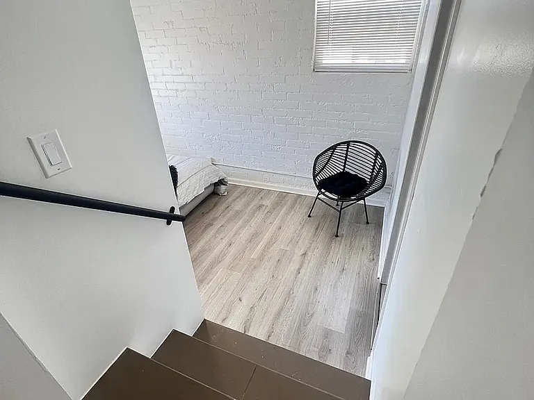 4305 Memphis Ave — Photo 8