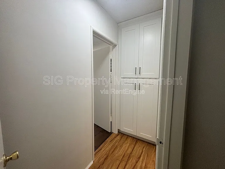 10424 Parr Ave #E — Photo 10