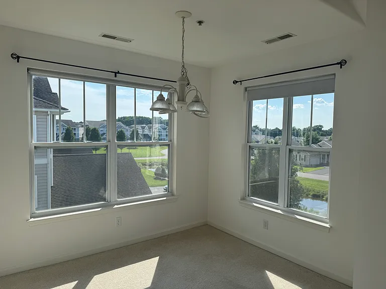 3403K N Sagamore Dr — Photo 9