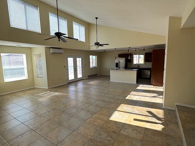 3000 Jane Cir SE — Photo 3