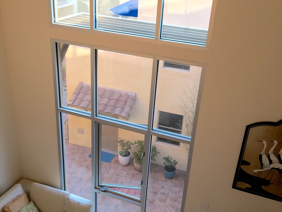 1st image of 285 N Ventura Ave APT 3