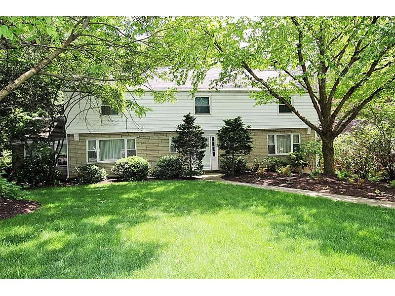 14 Woodland Dr photo 1