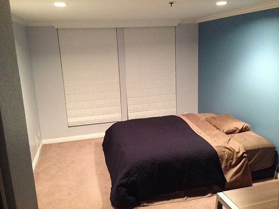 5th image of 3939 Illinois St APT 4C