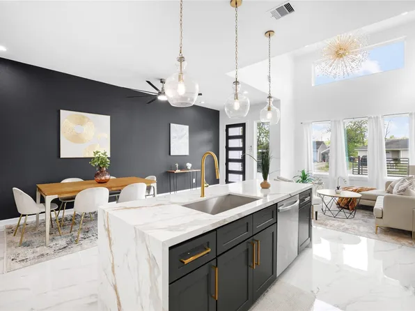 6314 Crest St, Houston, TX 77033