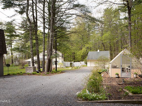 2nd image of 1011 Cross Road To Canaan Valley Rd