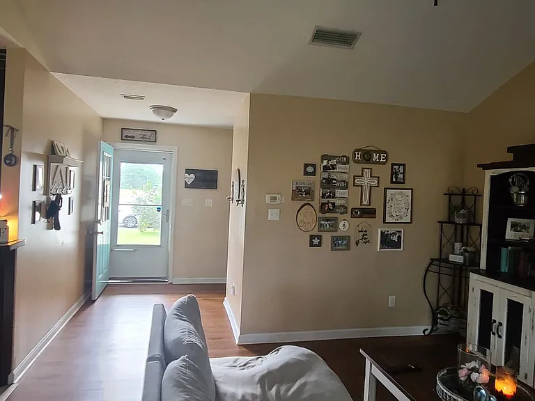 19 Herndon Xing — Photo 10