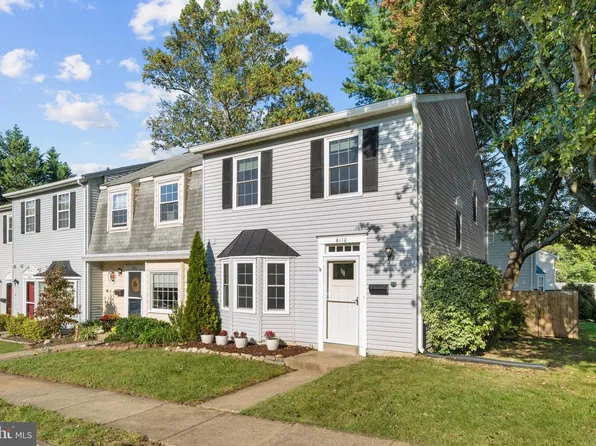 6110 Hillside Rd, Springfield, VA 22152