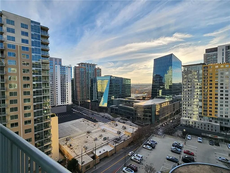 950 W Peachtree St #1514 — Photo 21