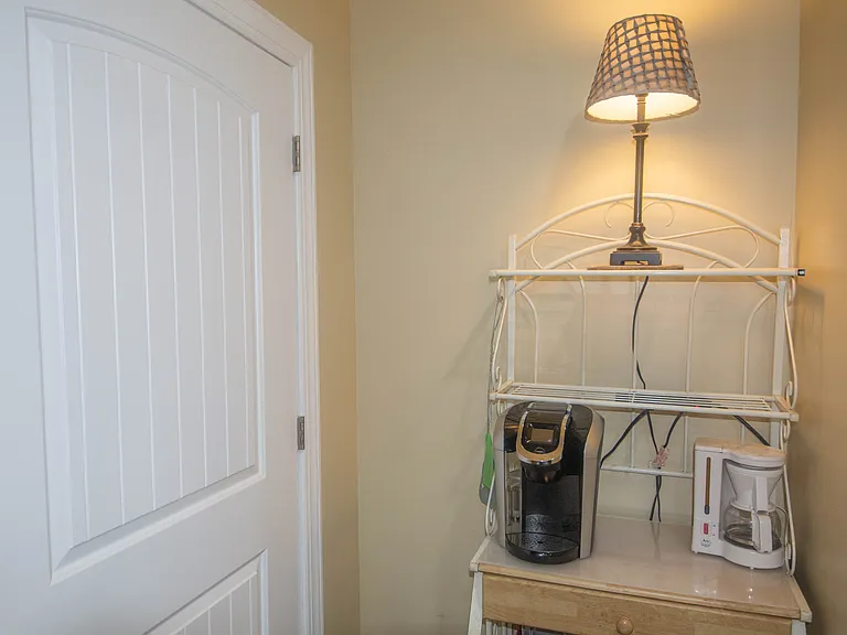 148 Westwood Acres Dr — Photo 10