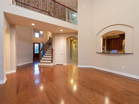 5th image of 6523 Cotorra Cove Ct